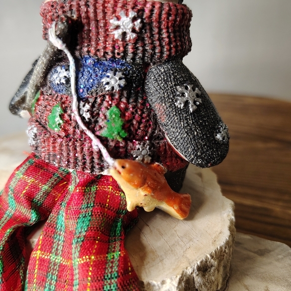 Jubilee Giftware Penguin Shelf Sitter Ornament Arctic Ice Fishing Figurine - Picture 4 of 16